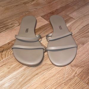 Tkees Sandals